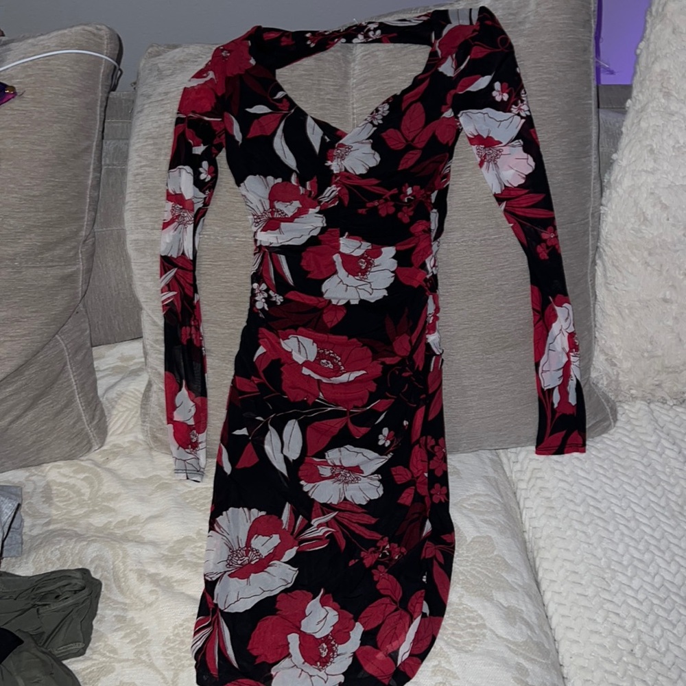 Bebe floral dress